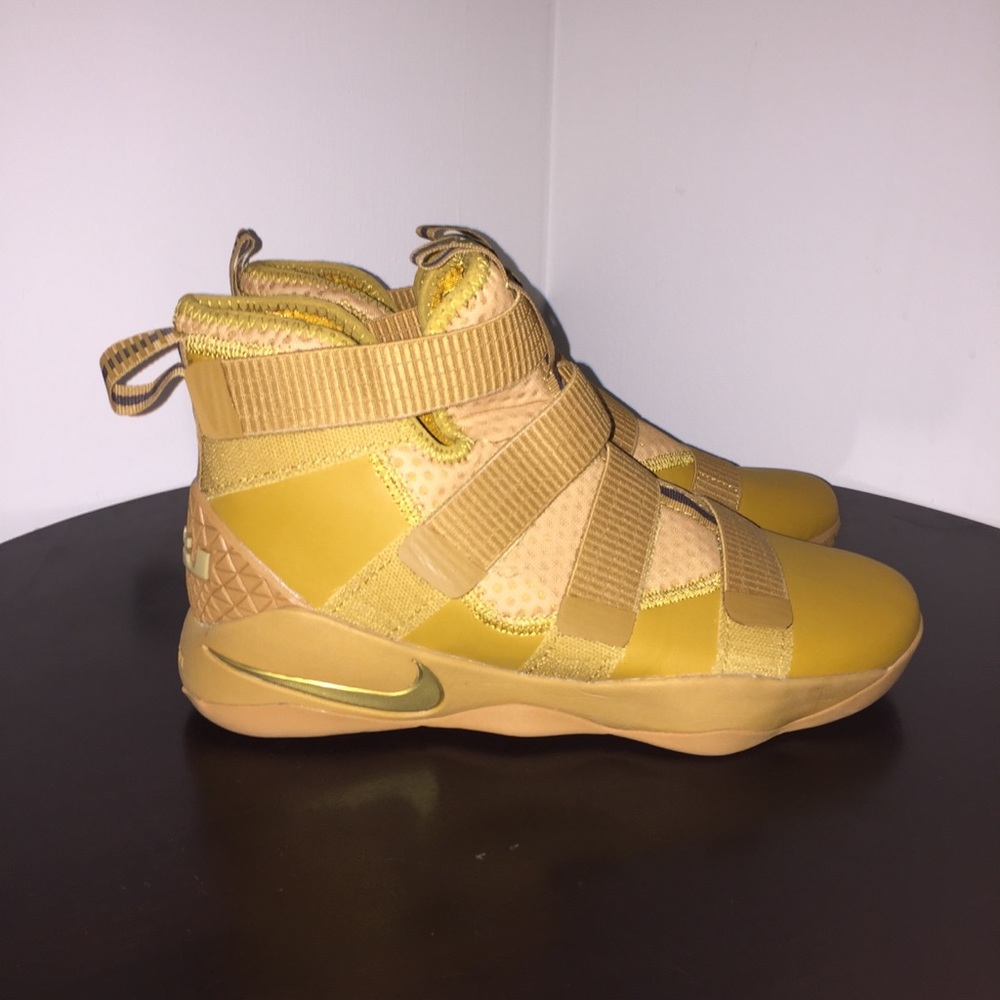 Nike LeBron Zoom Soldier 11s (Wheat)